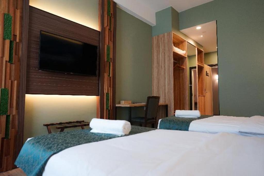 Kingston Hotel Кота Кинабалу Екстериор снимка